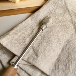 Auri akacie osteskærer