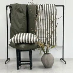 Blok strib sengetøj 140x200 cm oliven/sand