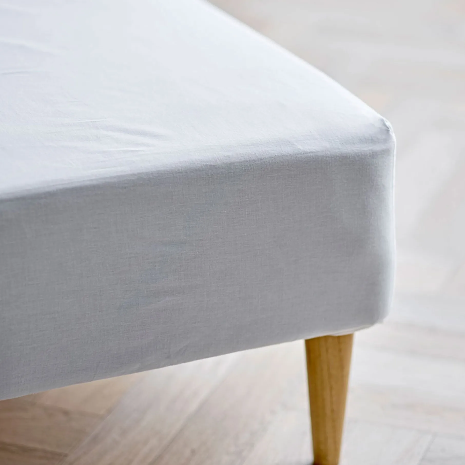 Calm boxlagen 180x200x30 cm white