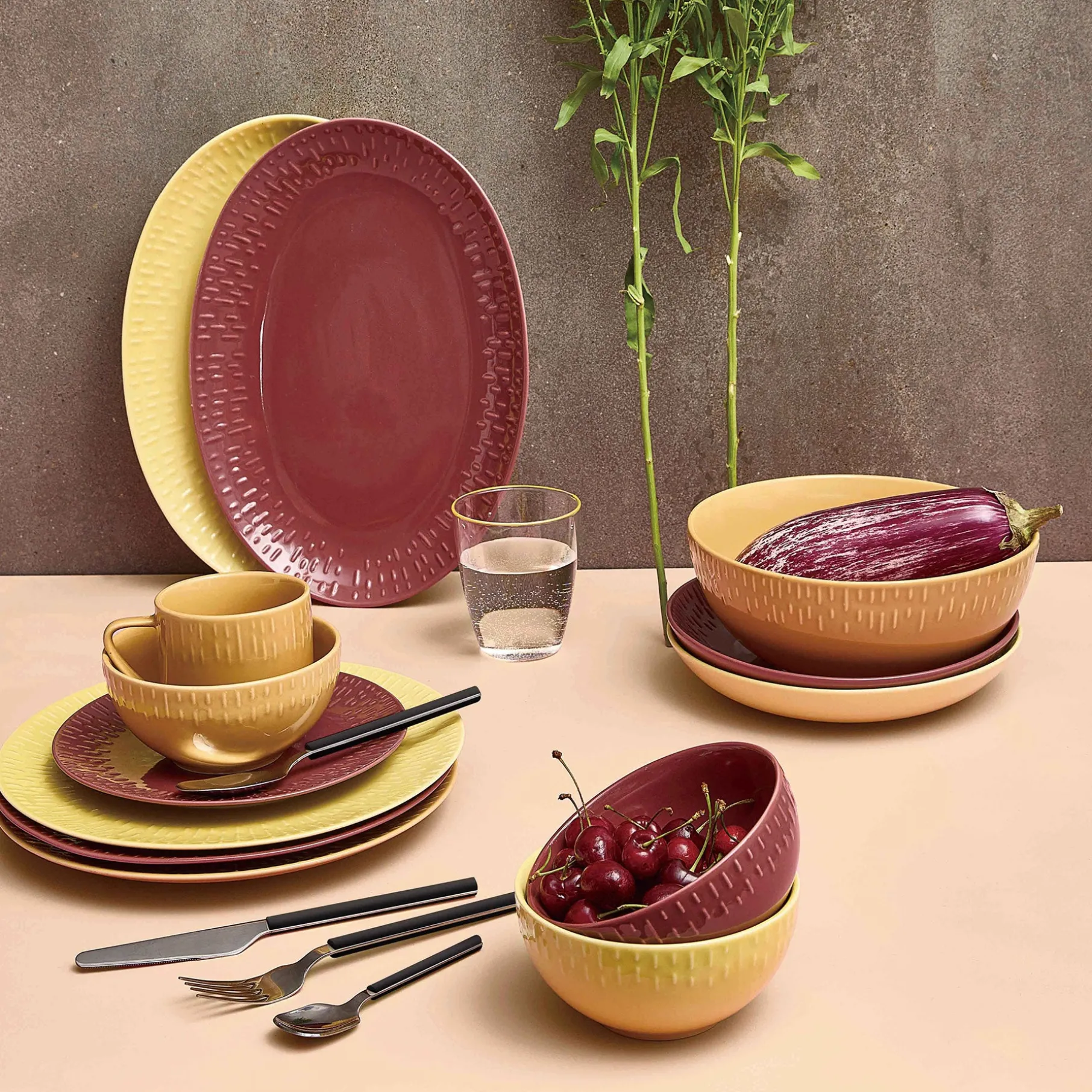 Confetti salatskål mustard