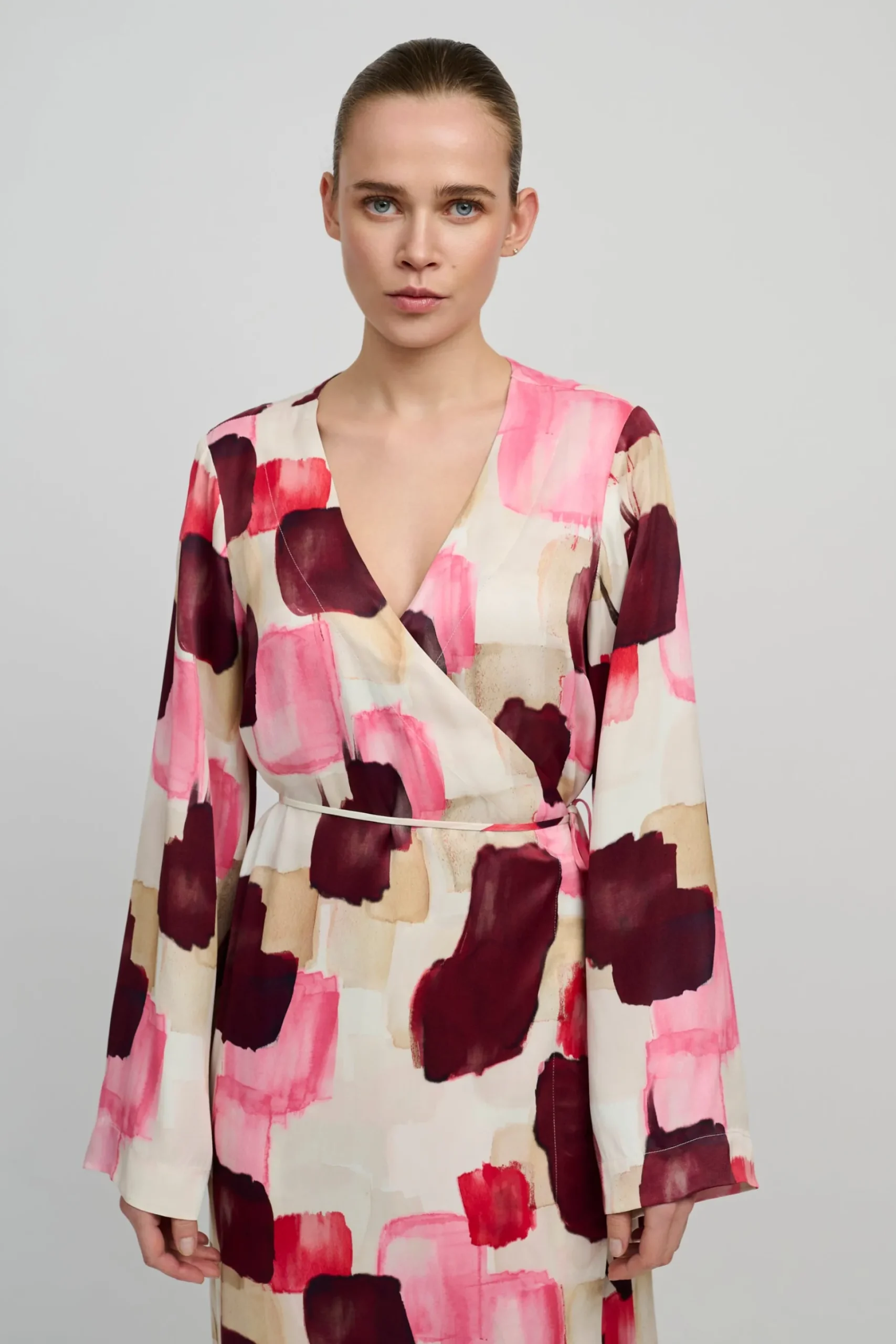 CRYuki Slå-Om-Kjole