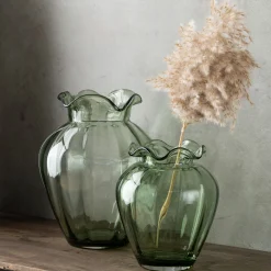 Elena vase