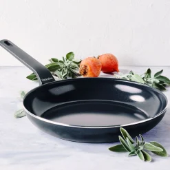 Essence stegepande Ø28 cm