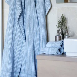 Håndklæde 2 stk 50x100 cm støvet blå striber