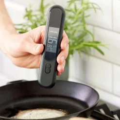 2-i-1 infrarødt stegetermometer