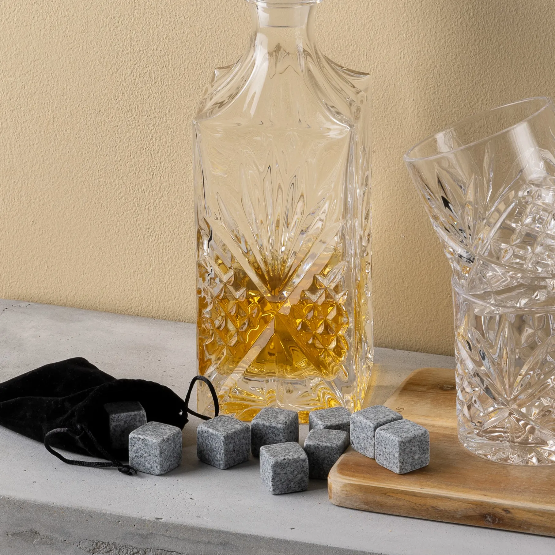 Midnight whiskysten 9 stk.