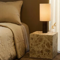 Montes sidebord 40x40 cm