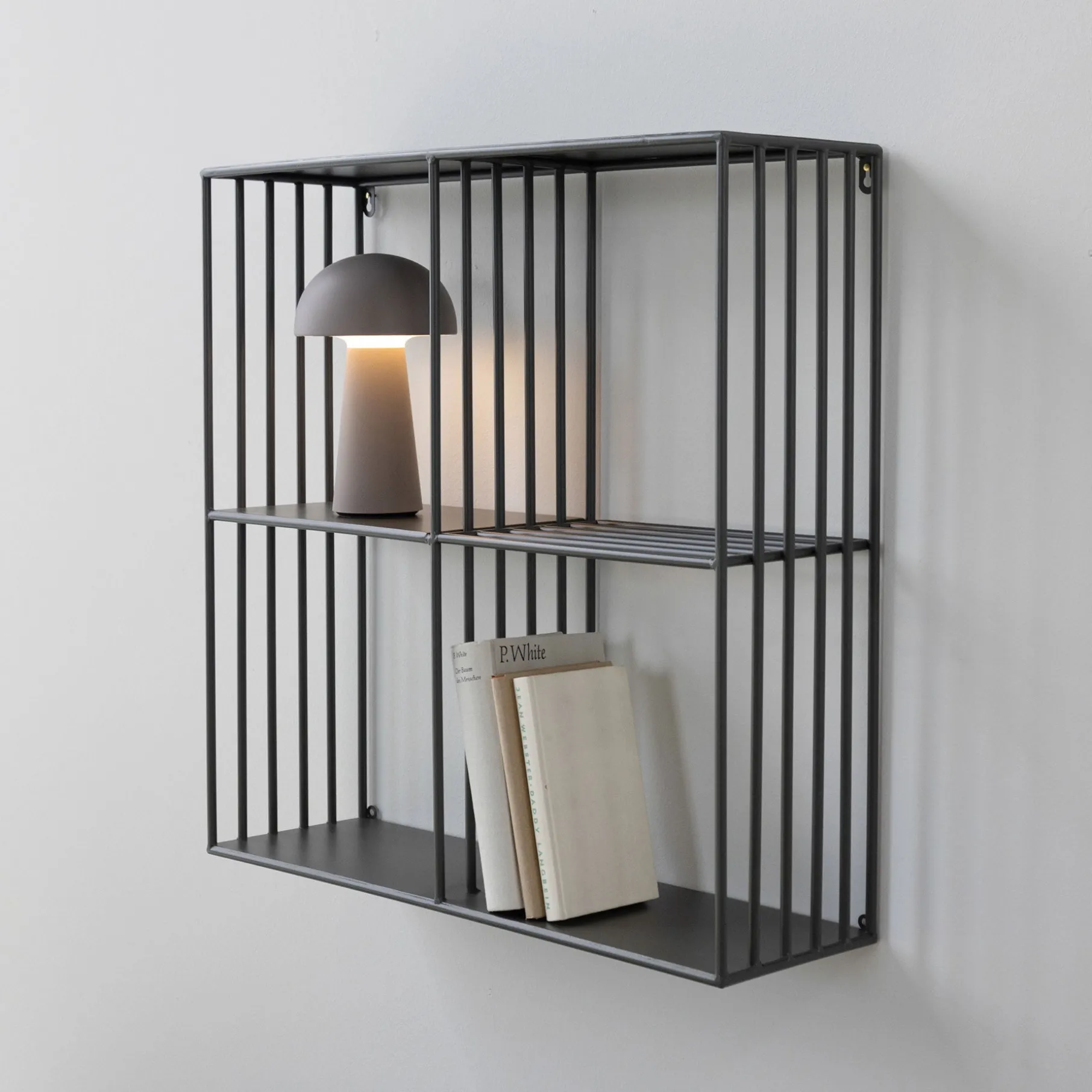 Nohr vægreol m. rum