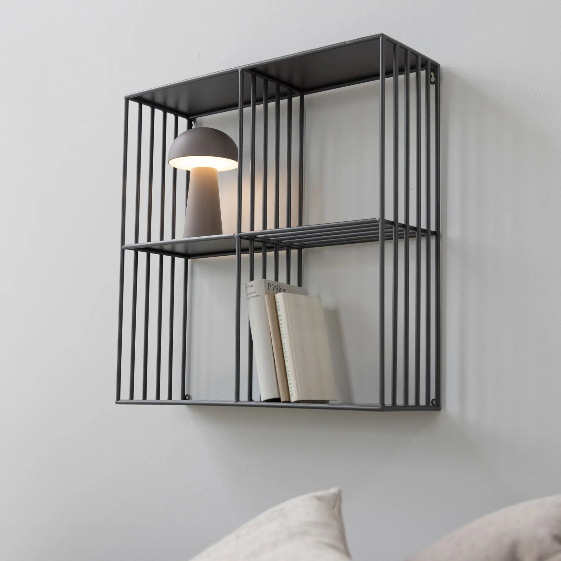 Nohr vægreol m. rum