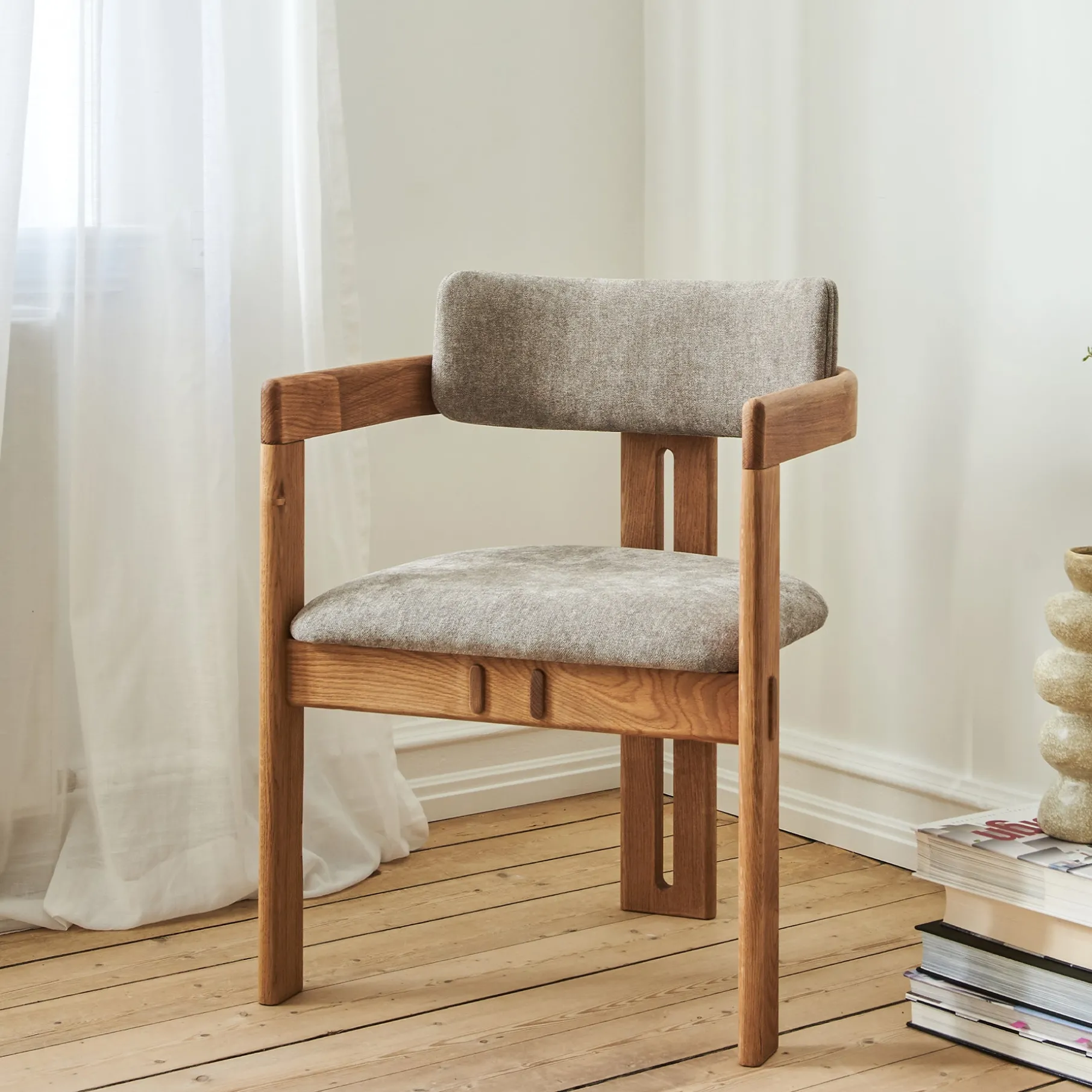 Osaka spisebordsstol m. armlæn