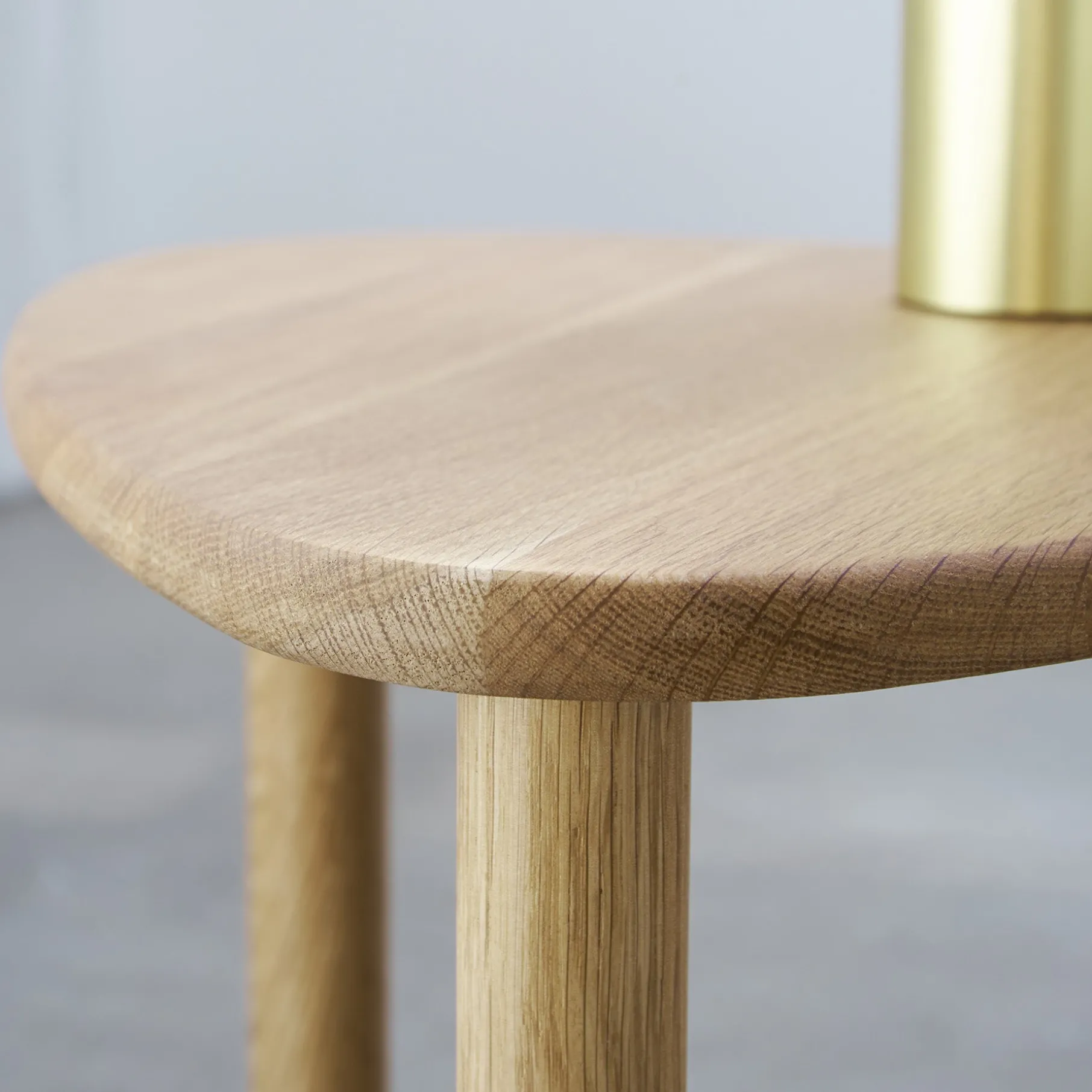 Pebble sidebord H40 cm, FSC-certificeret egetræ