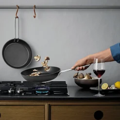 Professional stegepande Ø28 cm