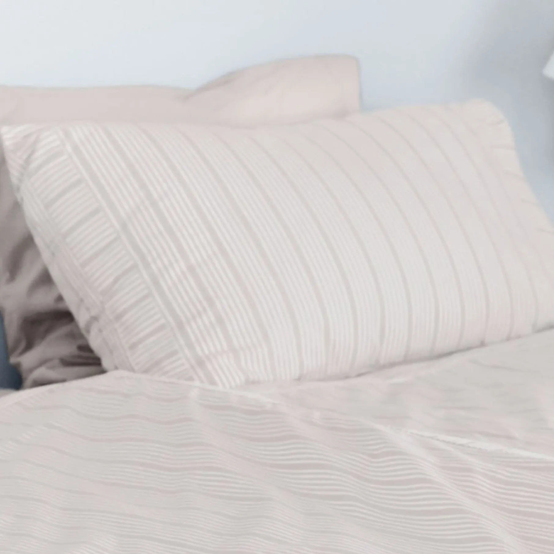 Pudebetræk 63x60 cm beige/sand striber