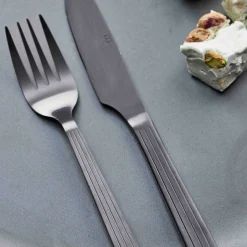 RAW bestiksæt 24 dele mat sort