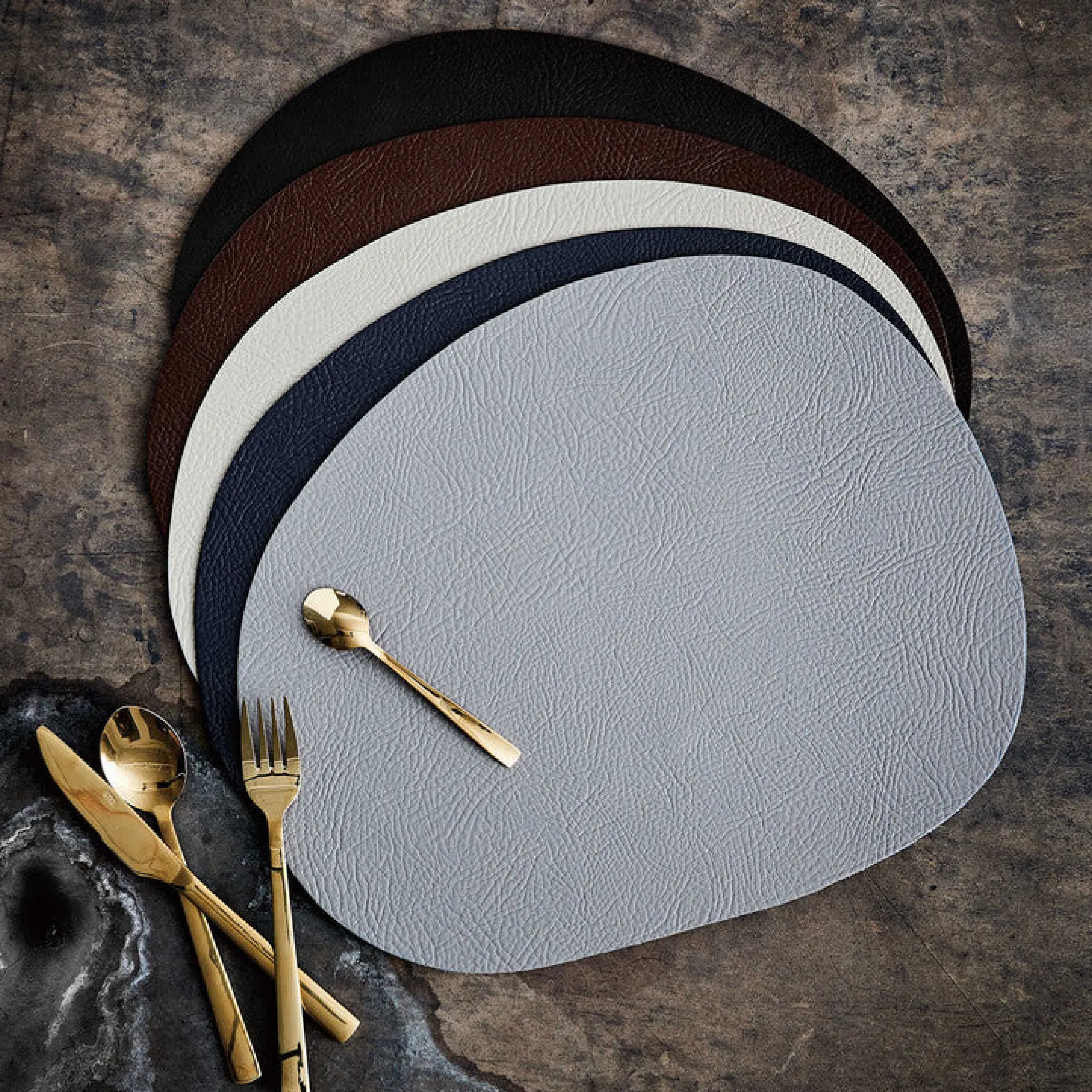 RAW dækkeserviet buffalo lysegrå