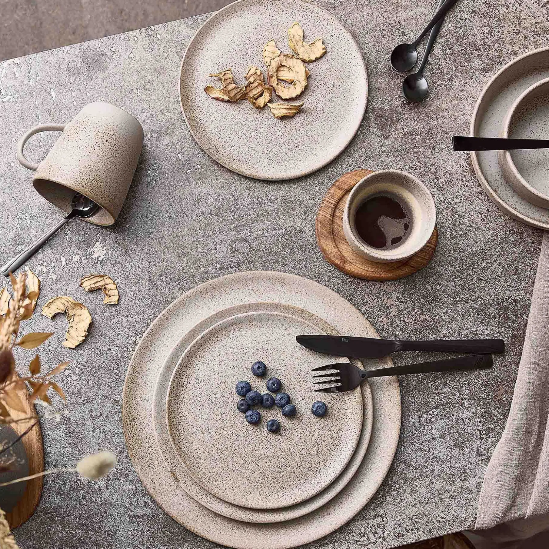 RAW frokosttallerken Ø23 cm sandy beige