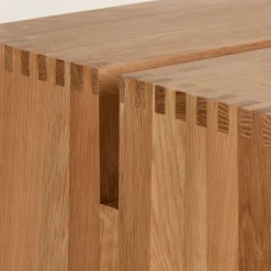 Rei sidebord/trappestige