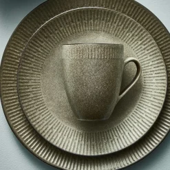 Relief krus 30 cl stentøj grå