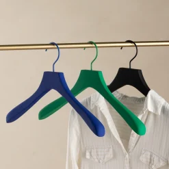 Rubber coated træbøjle