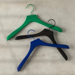 Rubber coated træbøjle