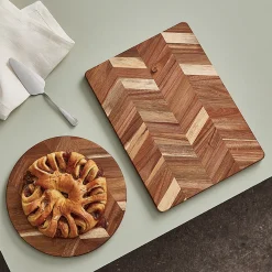 Sildebensskærebræt Ø28 cm akacietræ