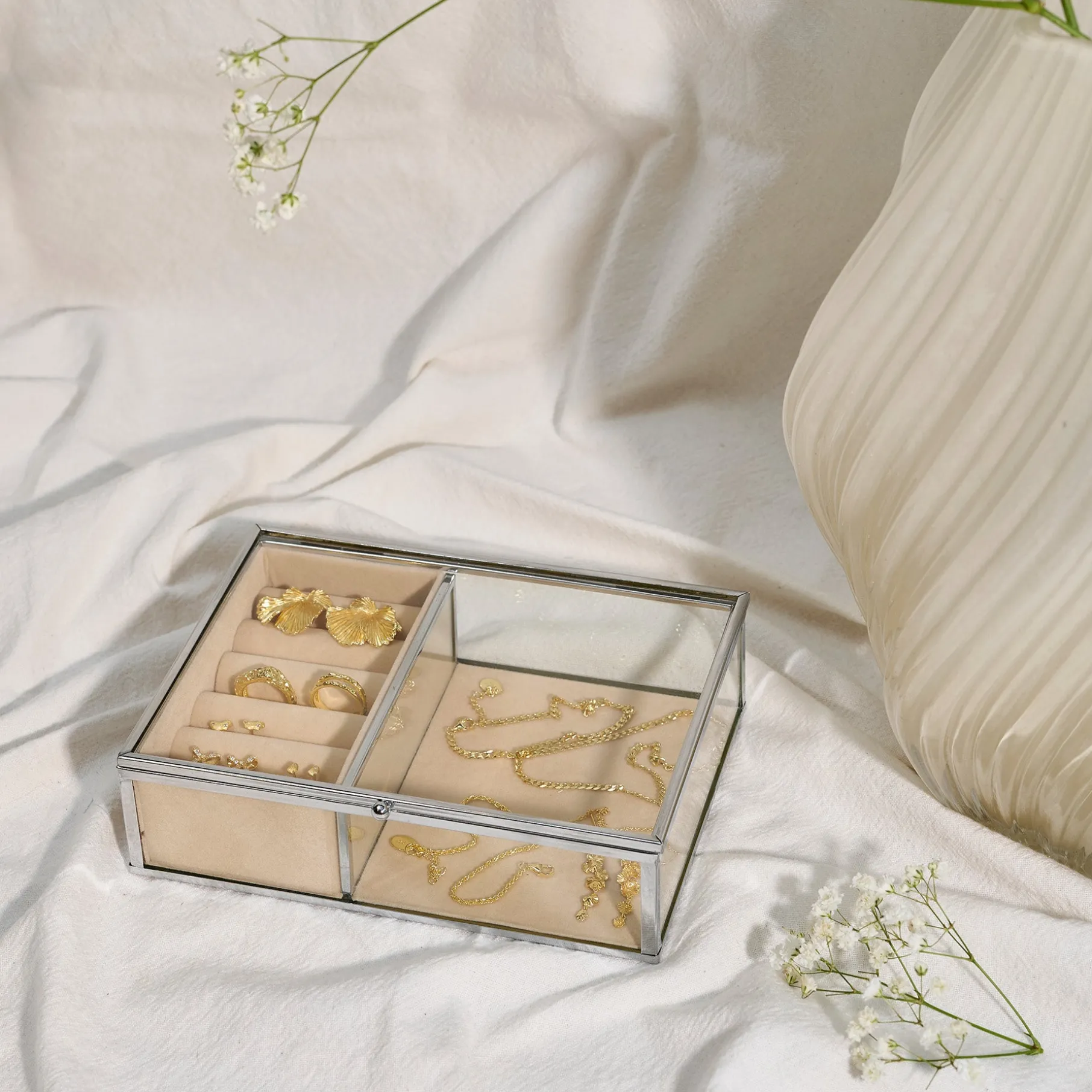 Smykkeskrin m. to rum