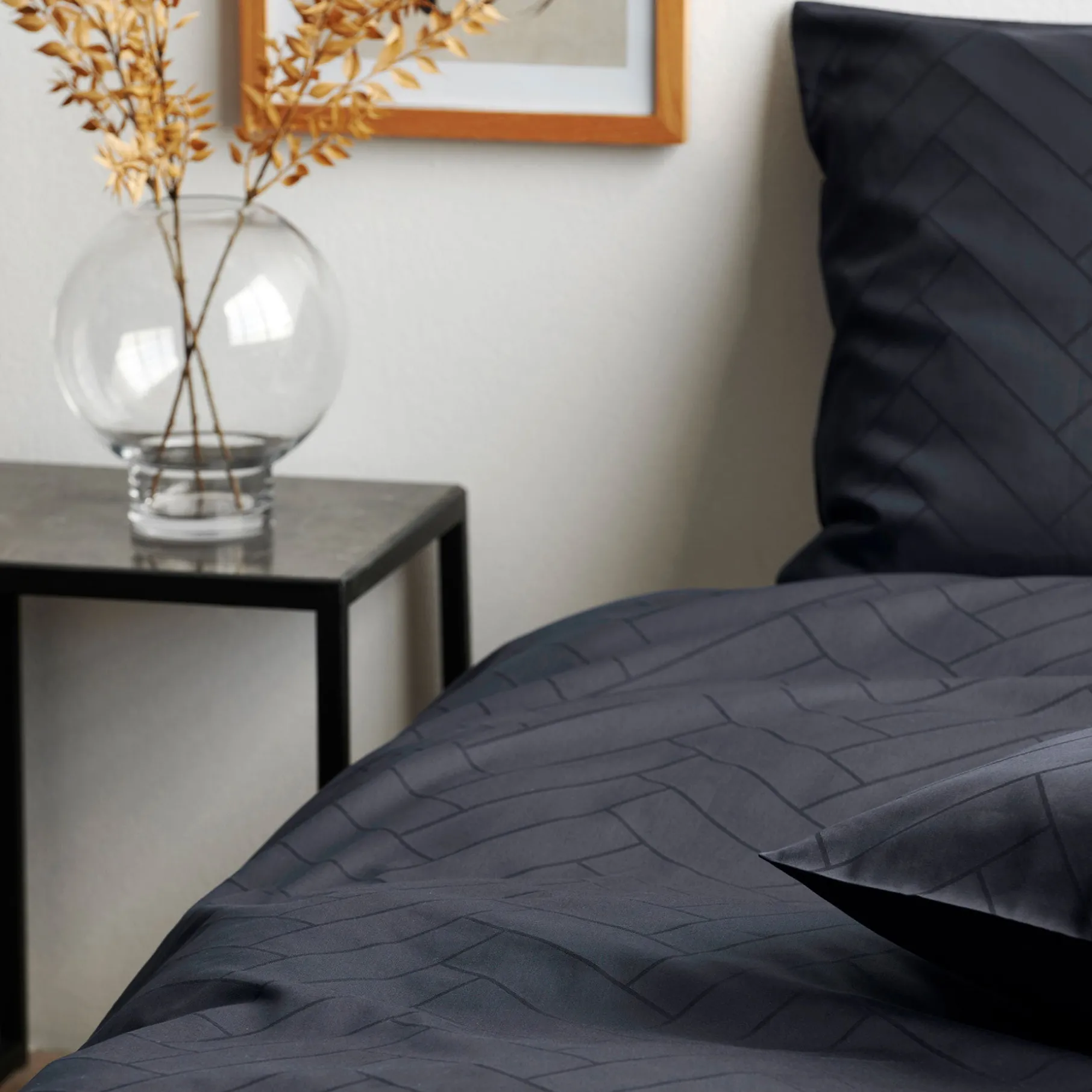 Tiles sengetøj 140x200 cm ink blue