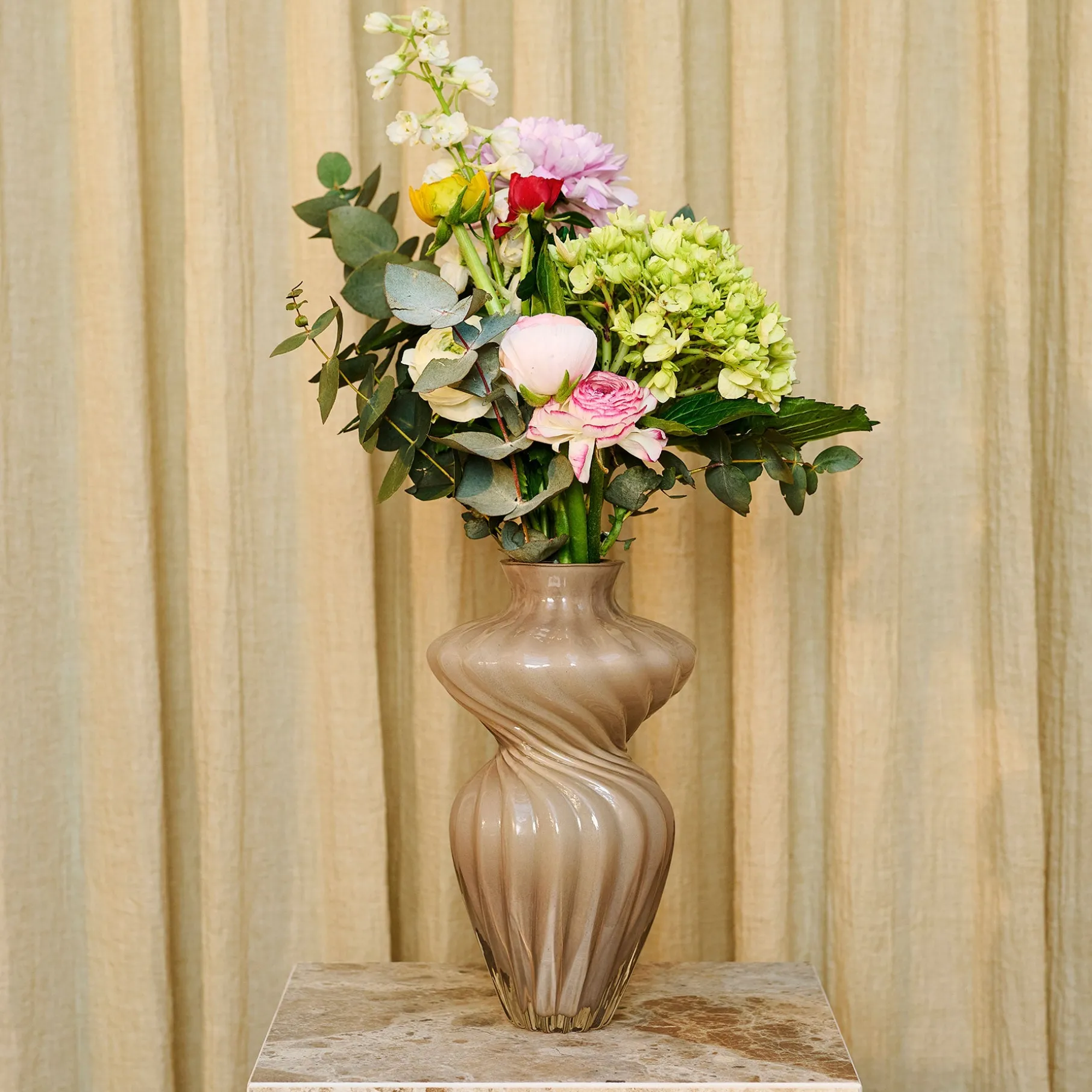 Torque Vase H 30 cm