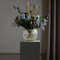 Twist vase II