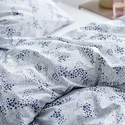 Viola sengetøj 140x220 cm blue