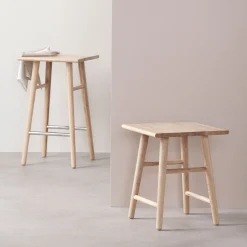 Wood II taburet hvidpigmenteret FSC certificeret egetræ