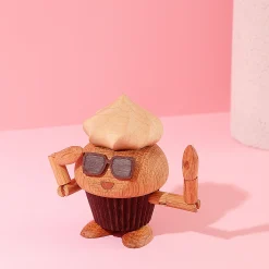 Woodies Carrie Cupcake